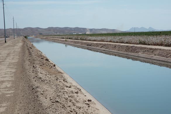 Uniform flow in an irrigation canal, Wellton-Mohak, Arizona
