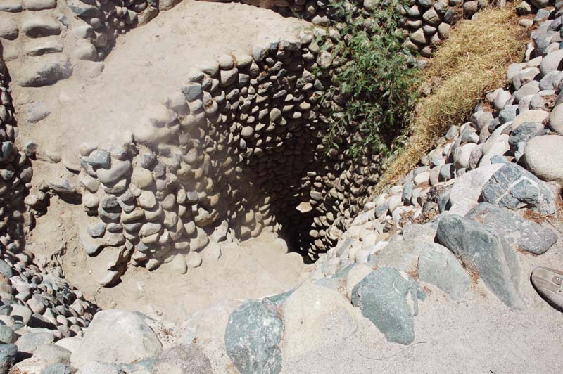 Cantayoc Aqueduct, Nazca, Per